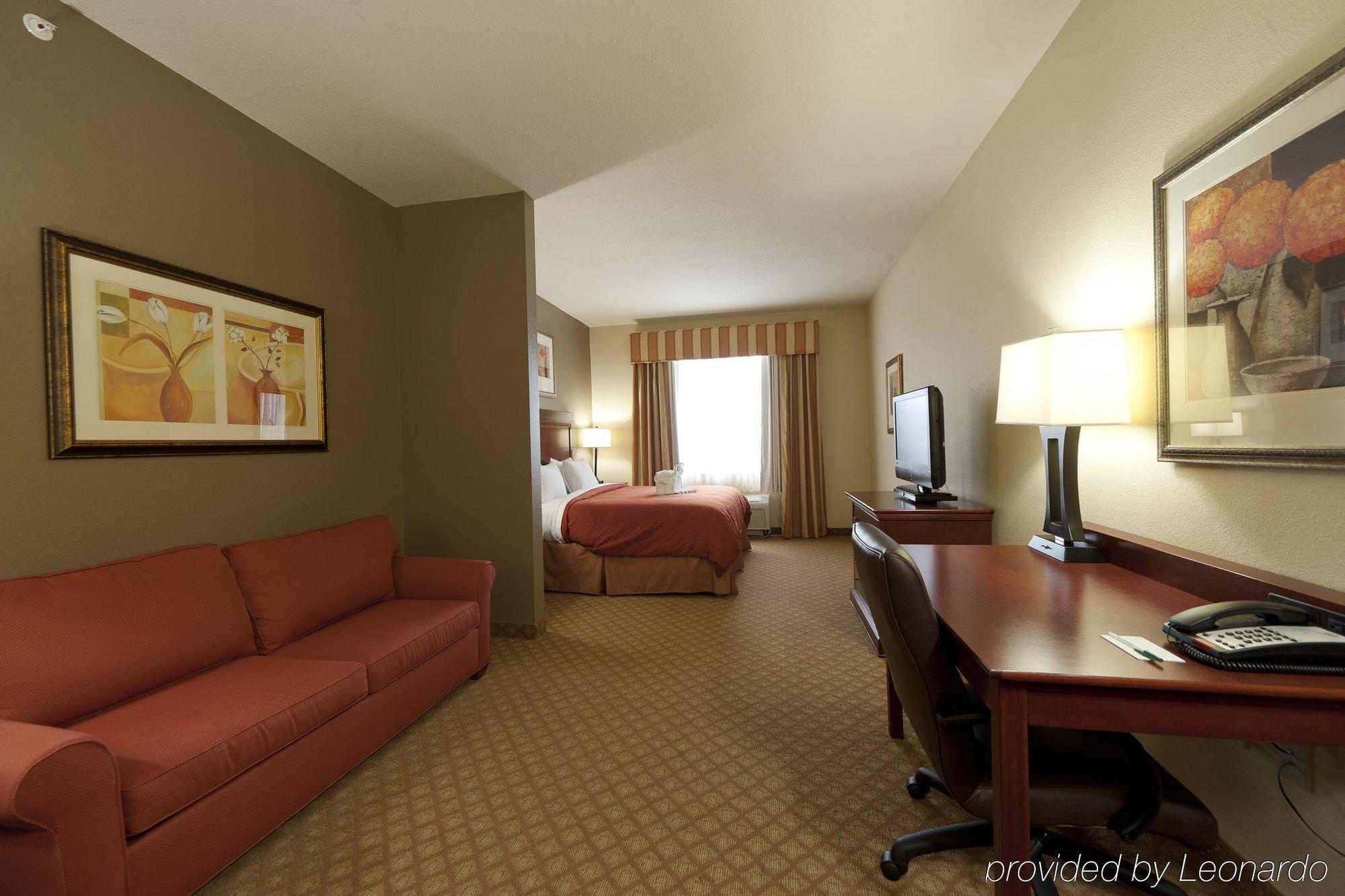 Seffner Inn And Suites Δωμάτιο φωτογραφία
