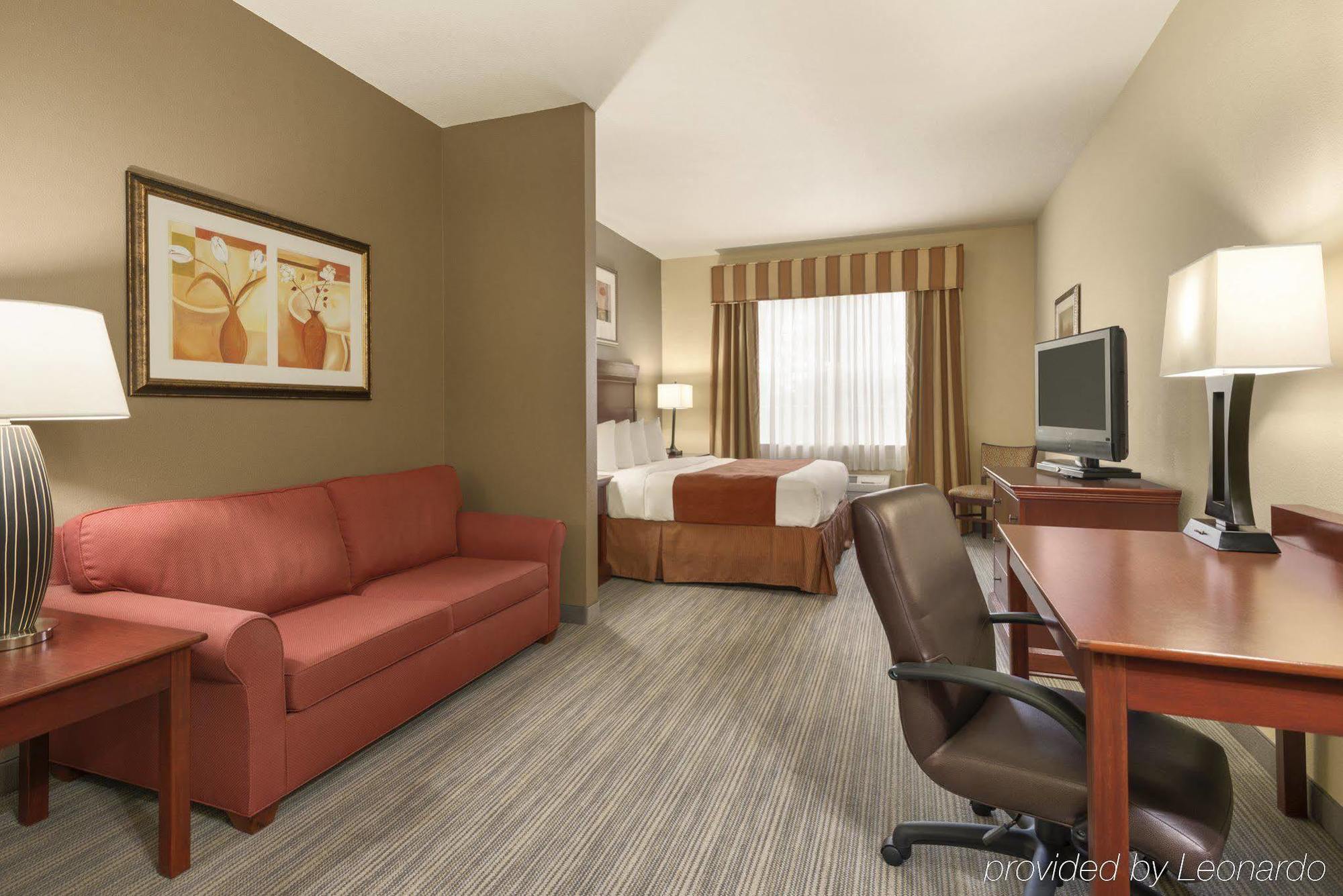 Seffner Inn And Suites Εξωτερικό φωτογραφία